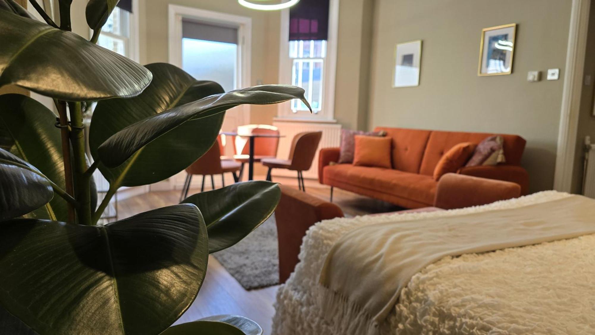 Spacious Studio For 4 Flat Near Regents Park N2 London Eksteriør billede